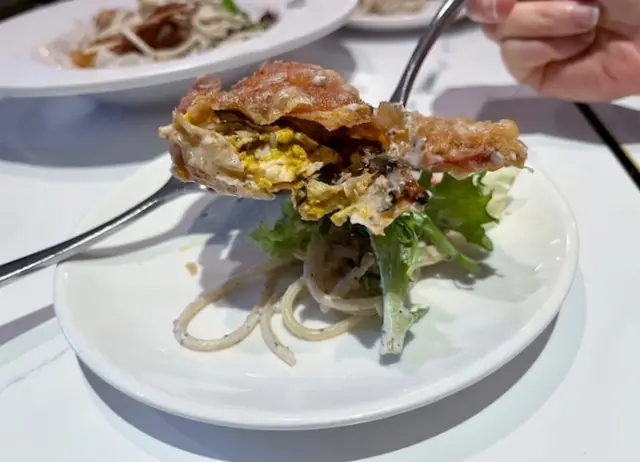 熱辣辣軟殼蟹啖啖肉,仲要有鮮甜蟹膏