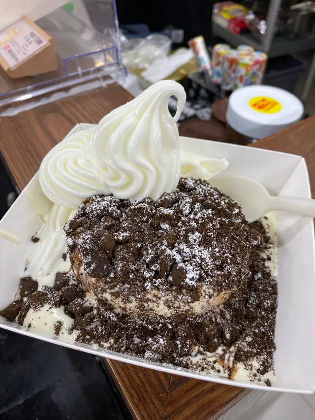 勁好味,梳乎厘熱辣辣軟綿綿… 再加勁凍香滑軟雪糕🍦…