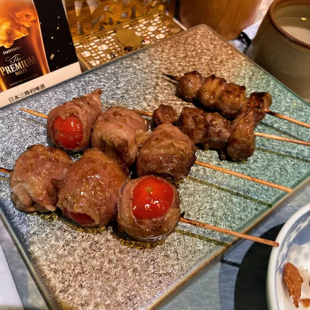 柚子胡椒燒豬肋肉,薄牛肉車厘茄卷