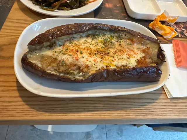 芝士蒜蓉烤茄子