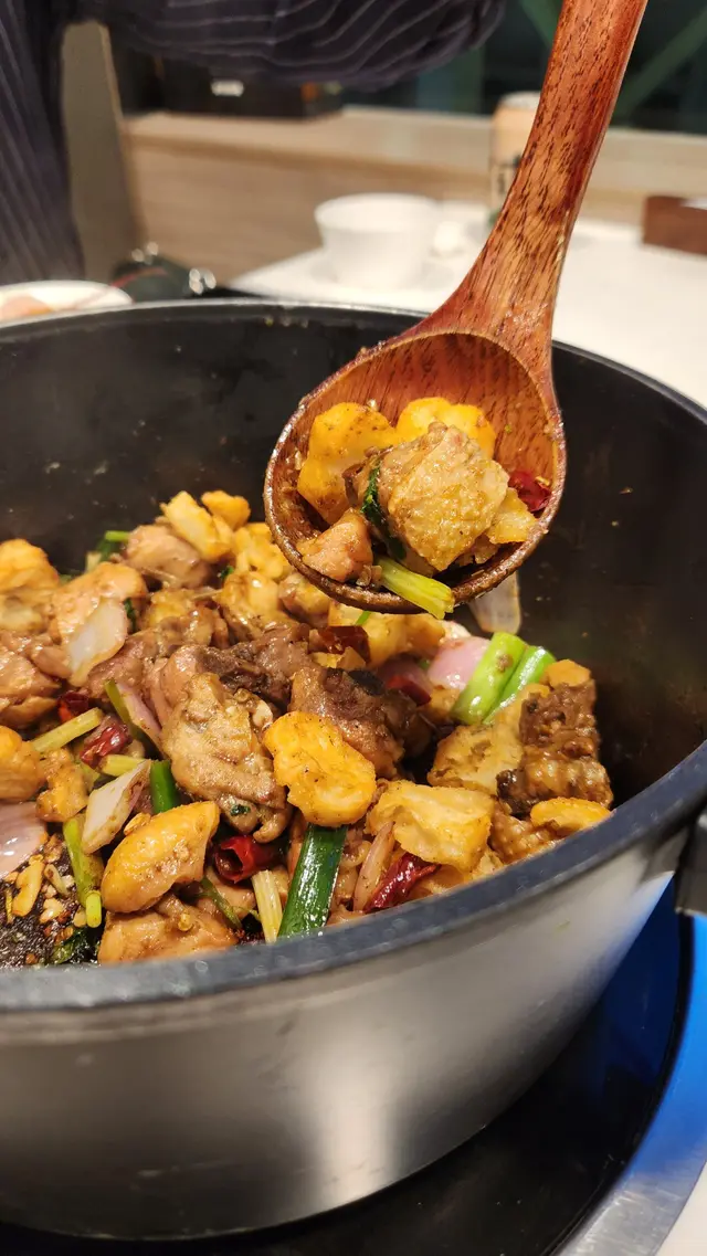 麻辣雞煲火鍋