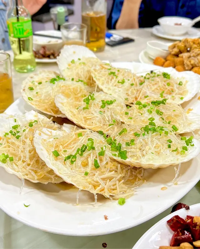 蒜蓉粉絲蒸扇貝