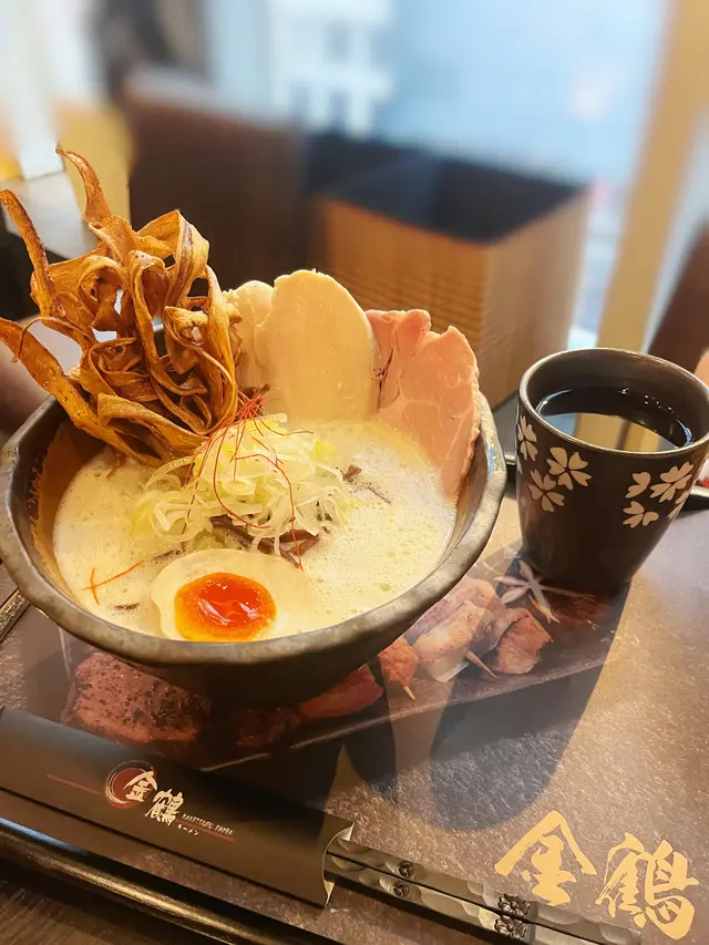 極濃雞白湯拉麵