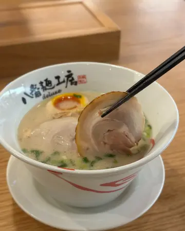 叉燒拉麵ᴅᴇʟᴜxᴇ