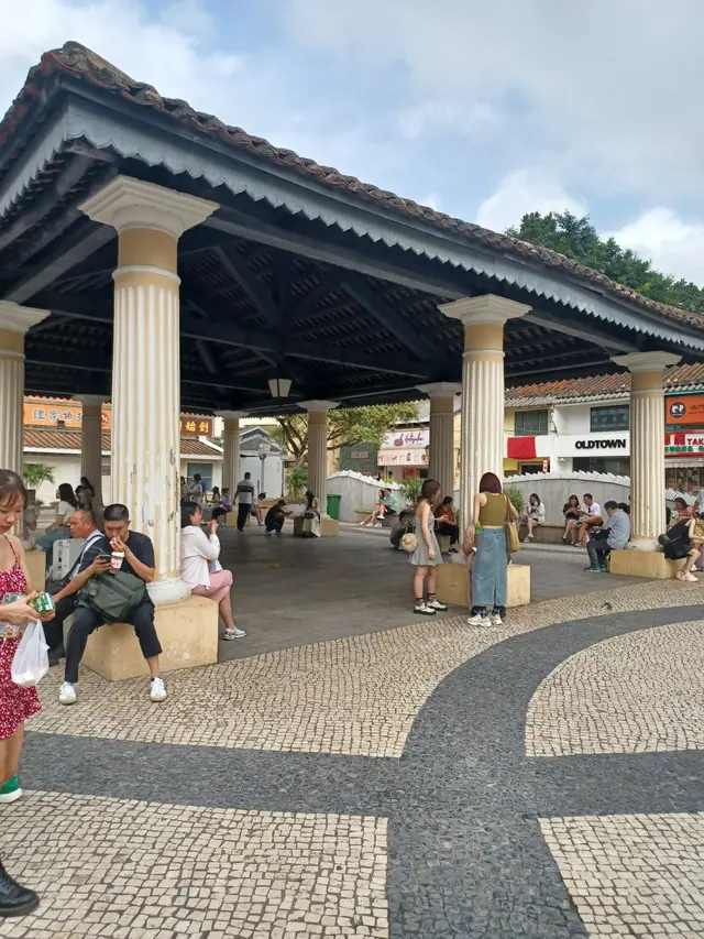 去小食亭慢慢嘆