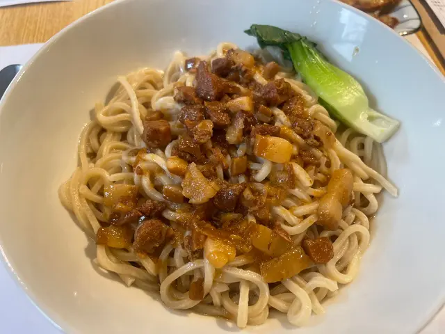 家傳肉燥乾拌麵