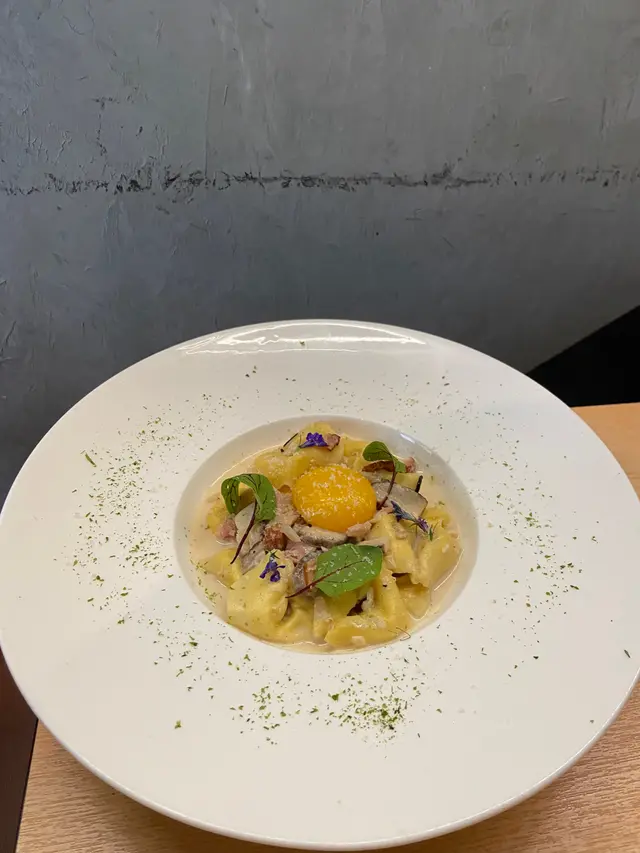 卡邦尼意大利雲吞 