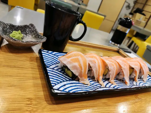 塊三文魚算中厚