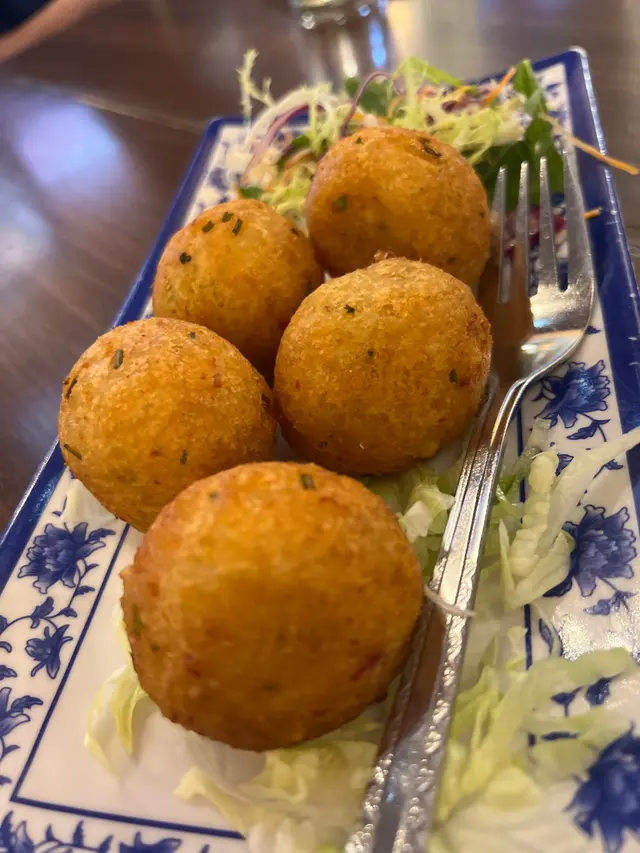 馬介休球