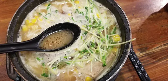 厚切豚肉手打烏冬