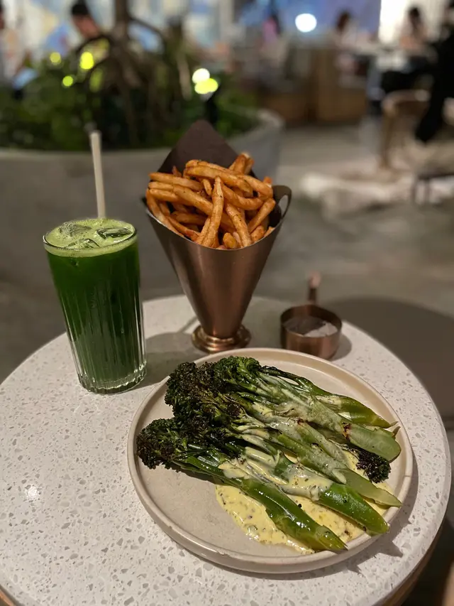 澳洲西蘭花苗配龍蒿荷蘭汁