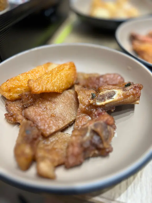 生炸貢豬