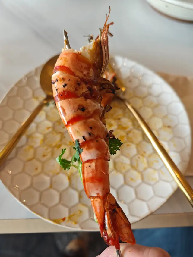 迷你炭烤串燒拼配泰式醬汁