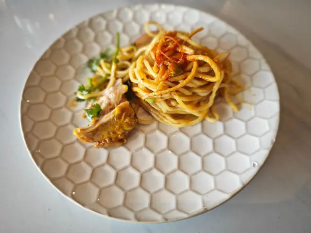 泰北咖喱雞手作麵