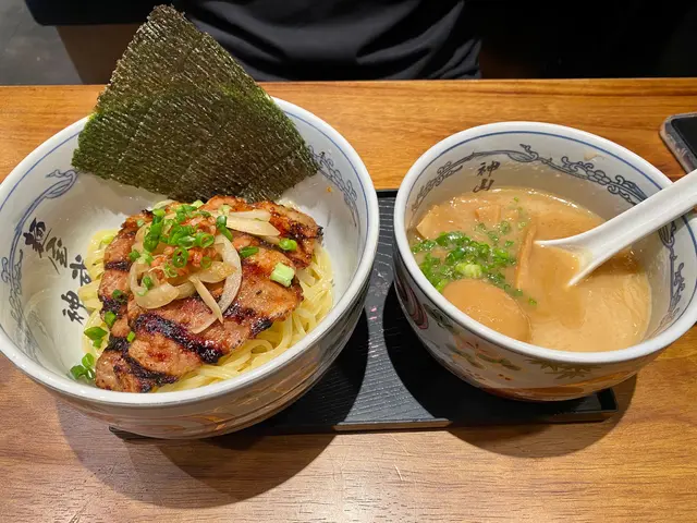 神豚燒叉燒沾汁麵