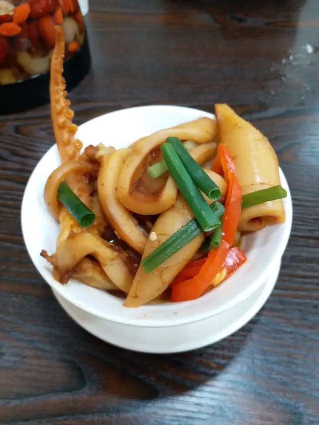 咖哩魷魚