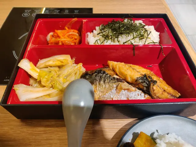 鹽燒請魚飯