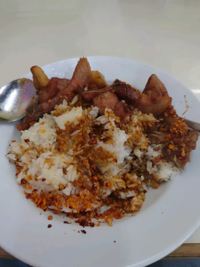 椒鹽豬扒飯