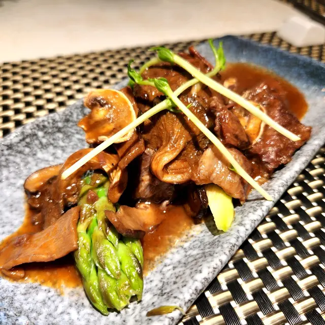 紅酒日本和牛面肉