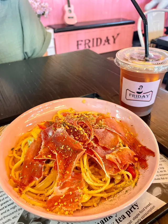 西班牙風乾火腿香蒜意大利麵