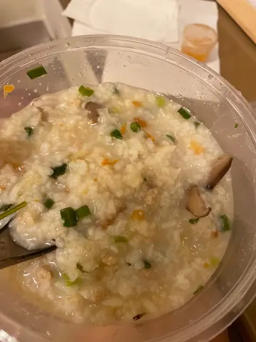 蠔仔肉碎粥