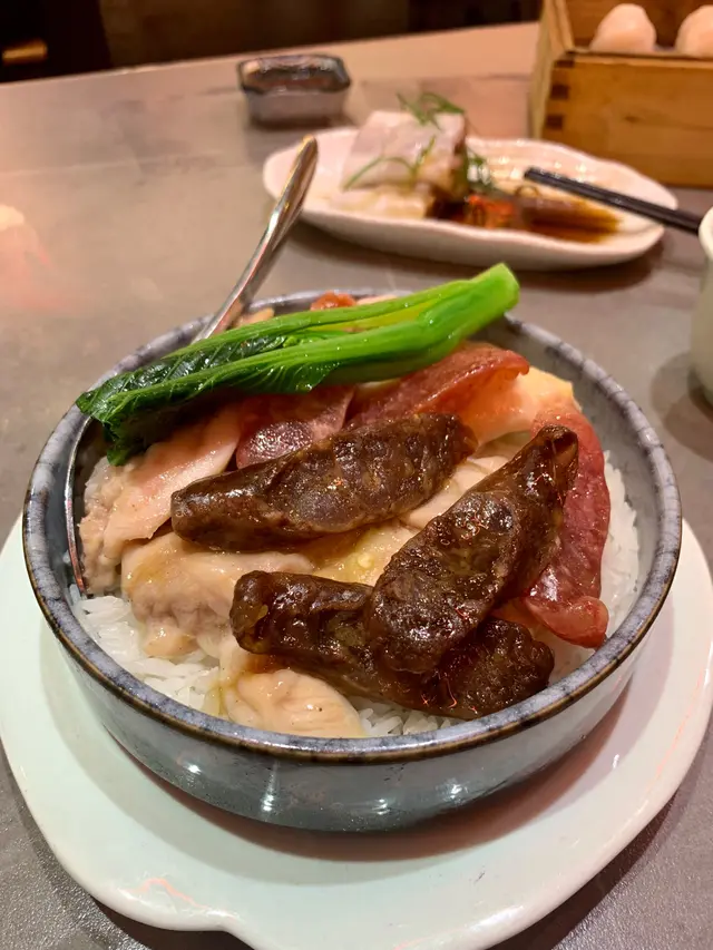 臘腸潤腸蒸雞飯