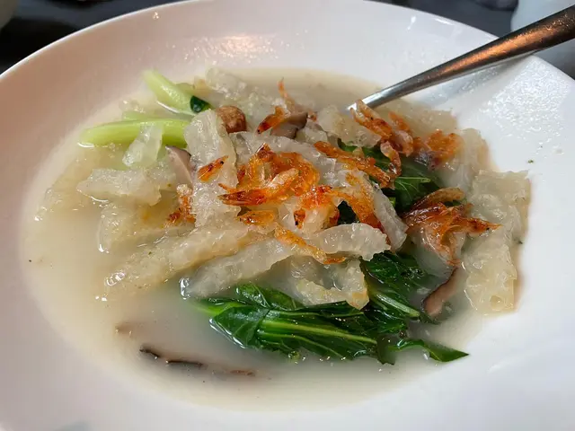 豬皮櫻花蝦燉時菜