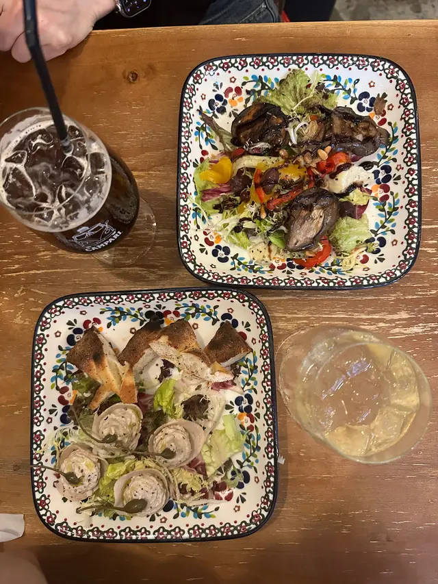Vitello tomato 需要另外加$10 Mix veggie salad