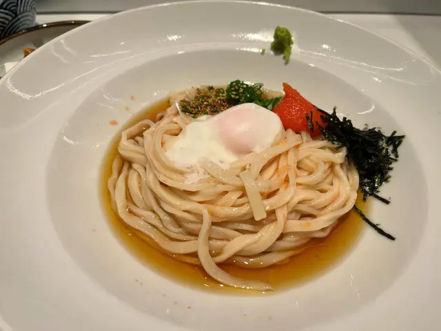 明太子溫泉蛋冷烏龍麵