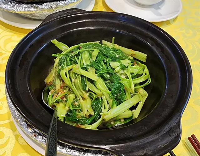 啫啫馬拉盞通菜