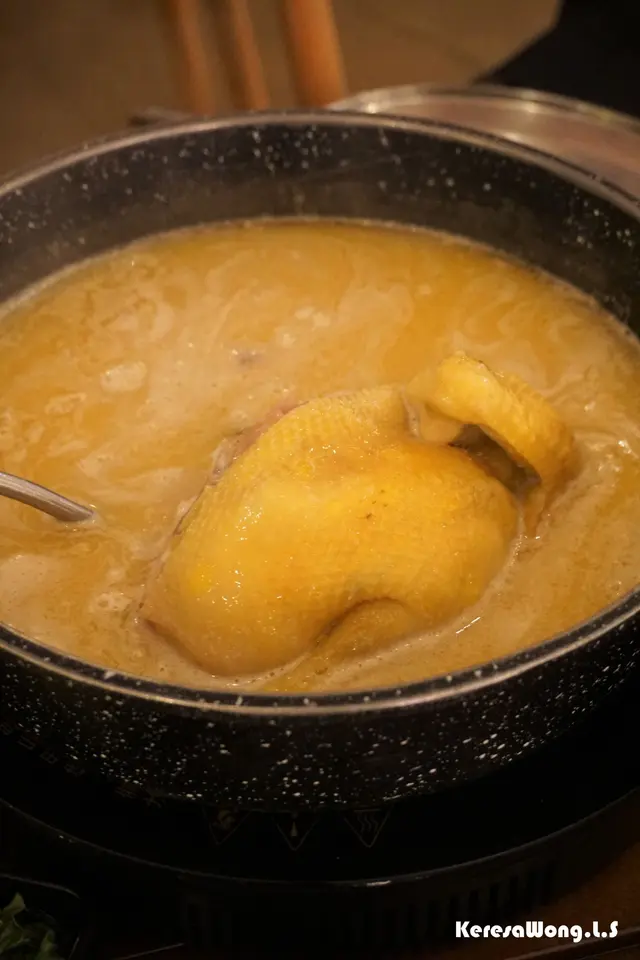 花膠雞湯（半隻）