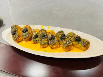 黑松露翡翠豆腐