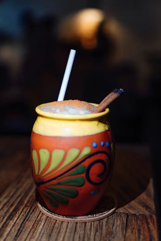 THE PRECIOUS FEATHER FLONER 