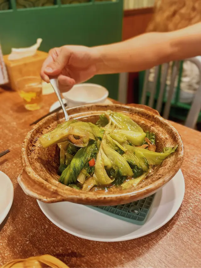 啫啫唐生菜煲