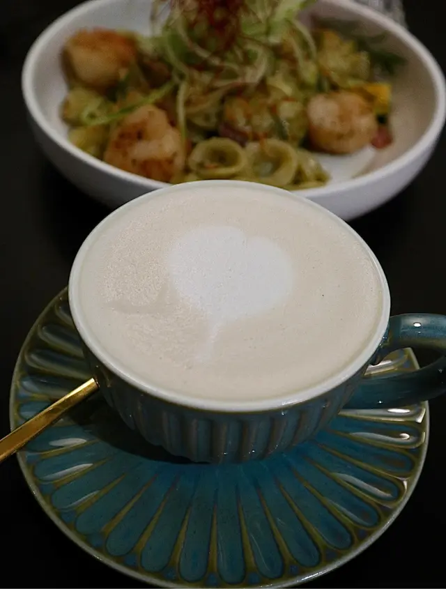 Vanilla Earl Grey Latte