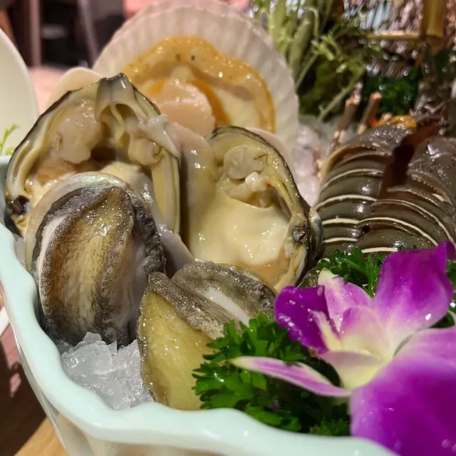 波士頓龍蝦海鮮盤