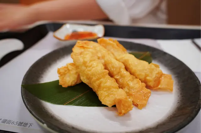 炸墨魚卷