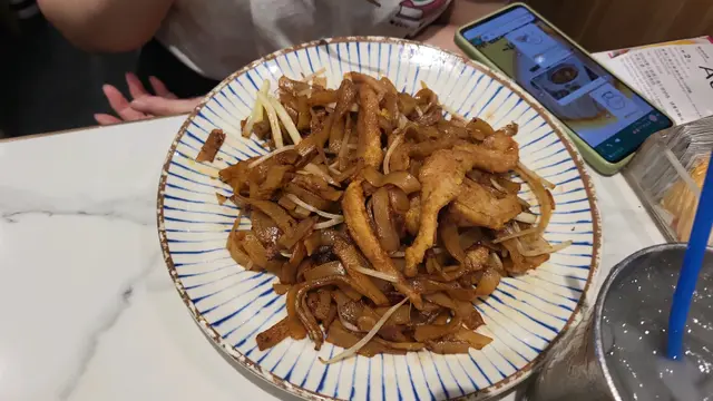 撈豬頸肉
