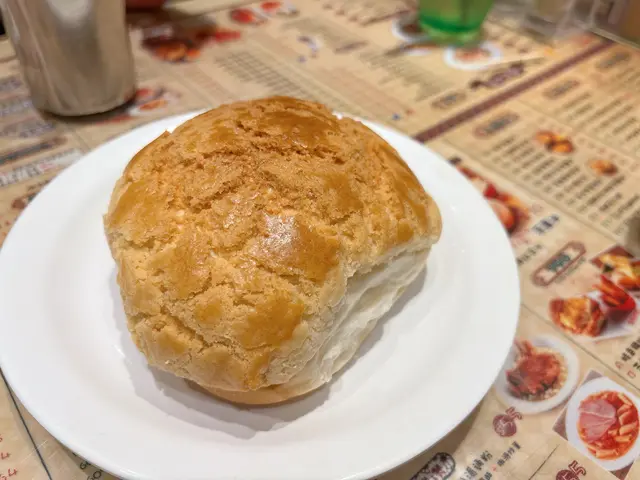 菠蘿包