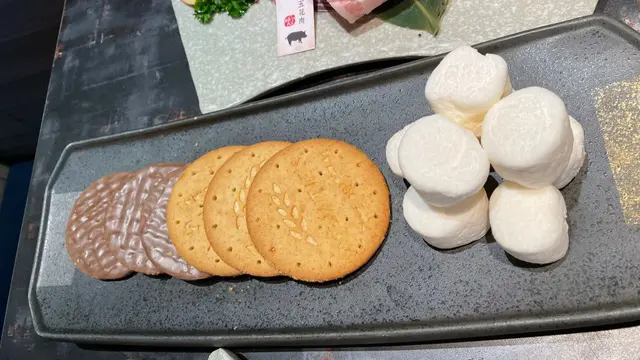 朱古力棉花糖