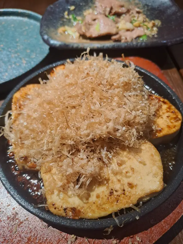 鐵板豆腐