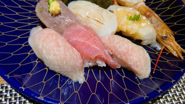嚴選金槍魚三貫