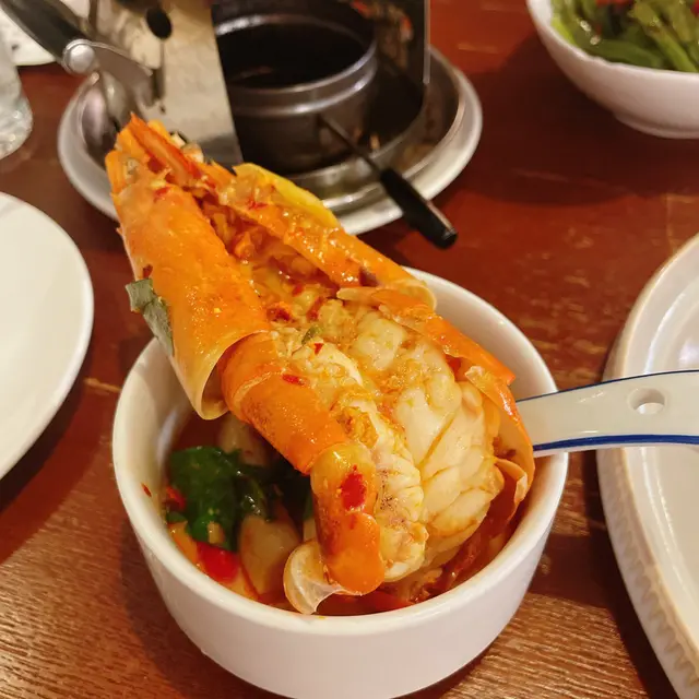 叫得大頭蝦,果然好大隻