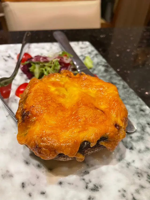 芝士煙肉焗大啡菇