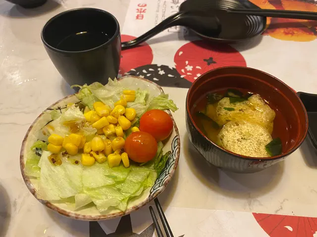 (跟餐) 麵豉湯和沙律