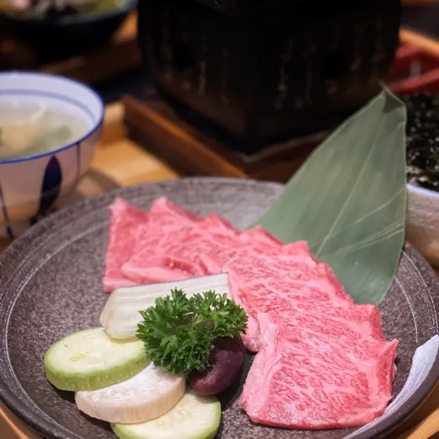 A4黑毛和牛厚切三角腩片