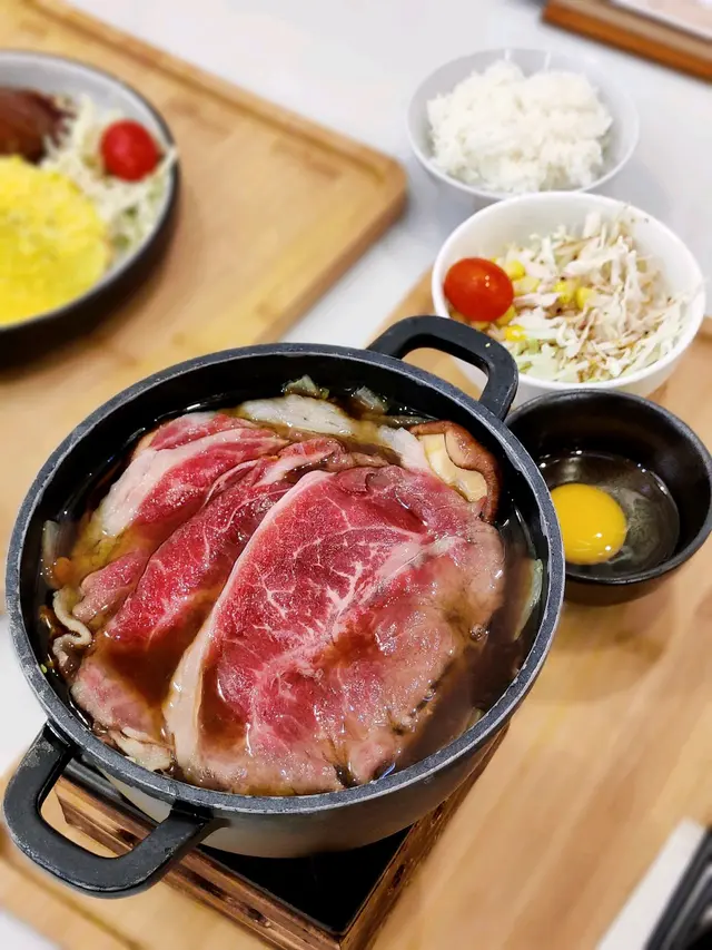 牛肉壽喜燒定食