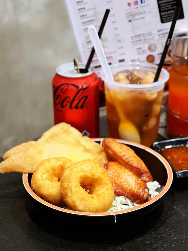 泰式小食拼盤