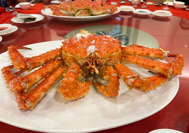 清蒸阿拉斯加長腳蟹