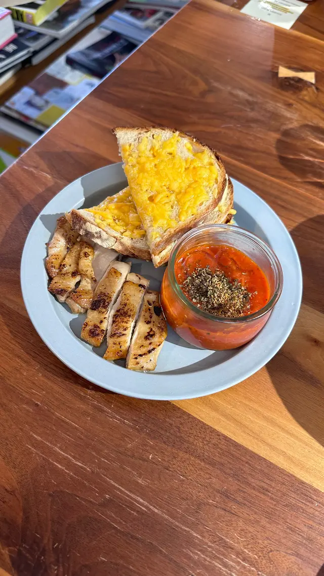 芝士多士蕃茄醬